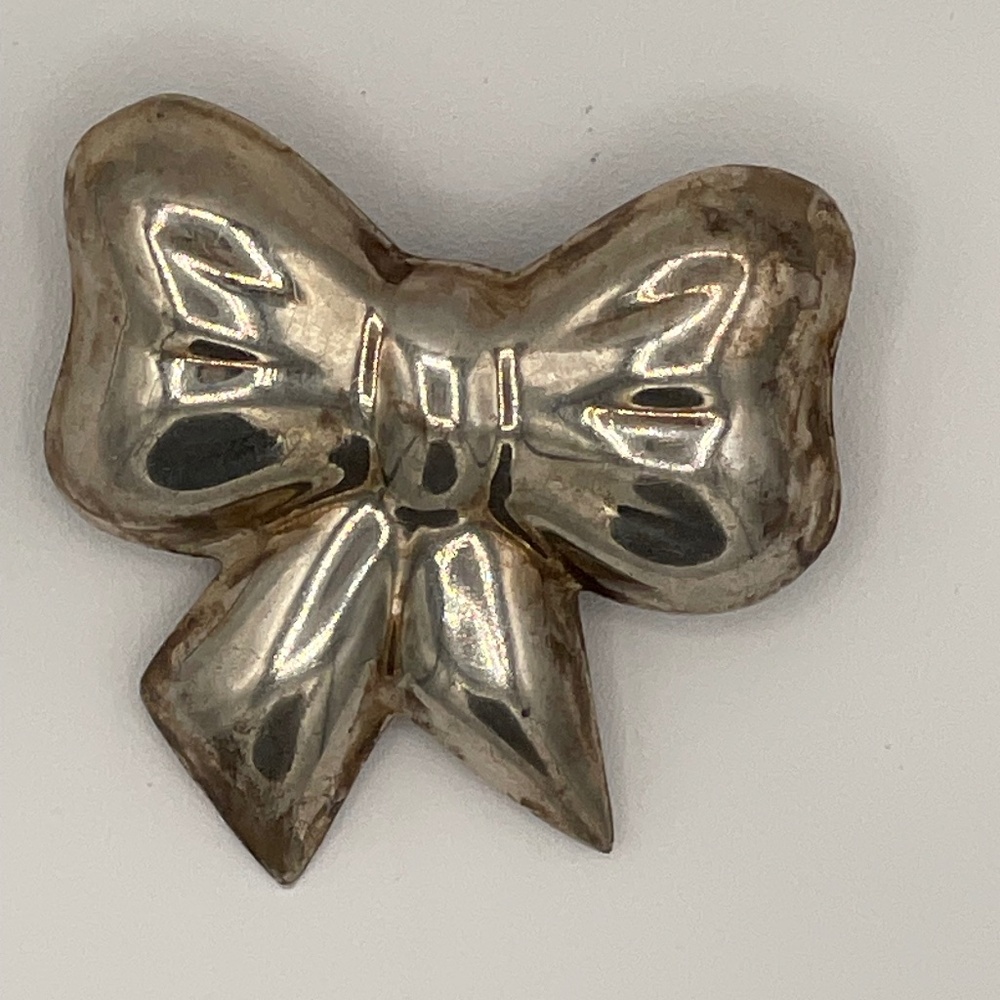 Vintage  Sterling  Silver  925 Ribbon Bow Puffy Brooch Pin  Mexico